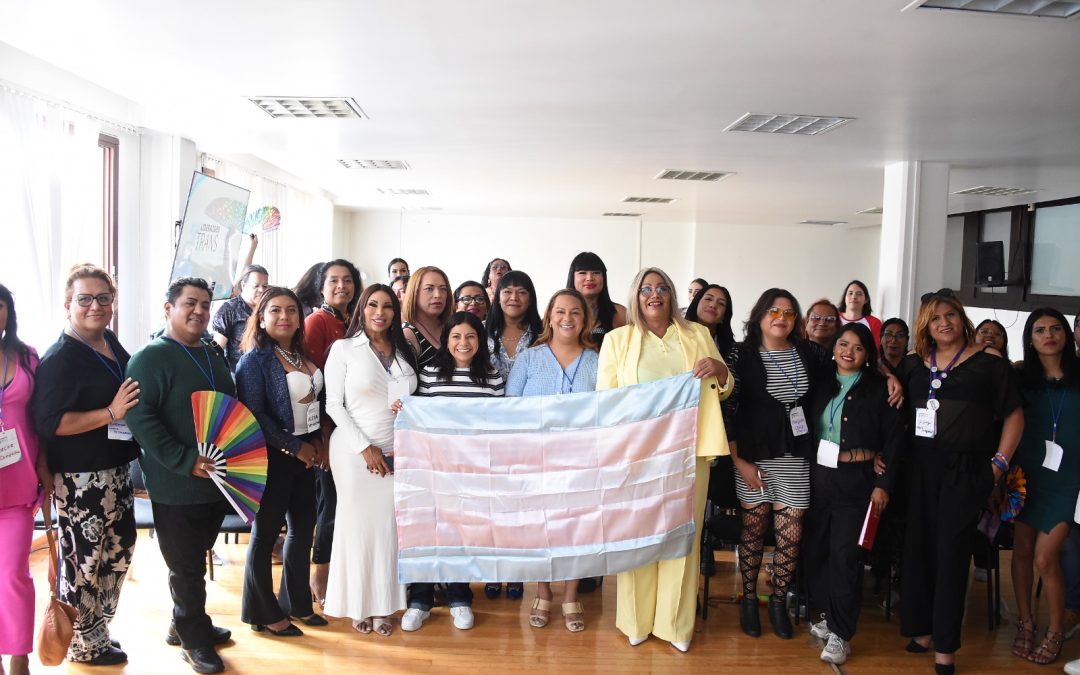 Imparten en Congreso de la CDMX capacitación a mujeres trans