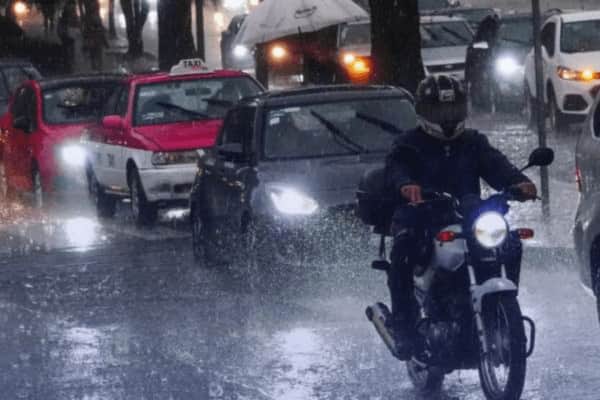 Para este viernes, se esperan lluvias fuertes vespertinas en la Ciudad de México